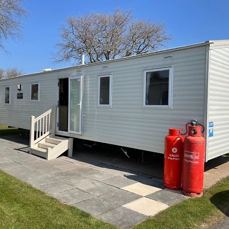 Beautiful 3-Bed Caravan Situated On Lakeland Haven Grange-over-Sands Eksteriør billede
